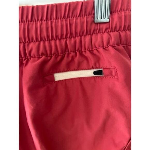 VUORI CLEMENTINE SHORT 4.0- PAPAYA size small new - Picture 3 of 5